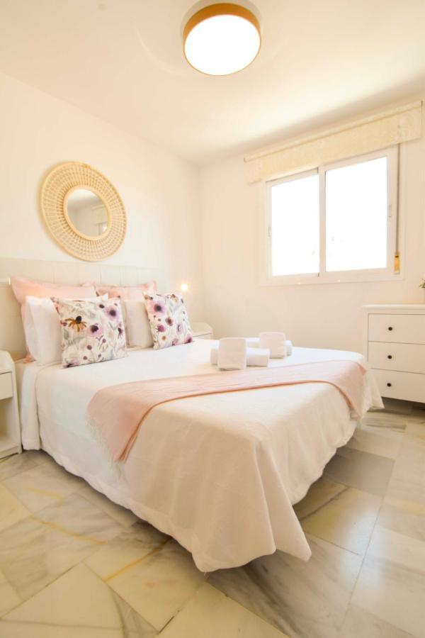Letmalaga Torremolinos Center Apartamento Exterior foto